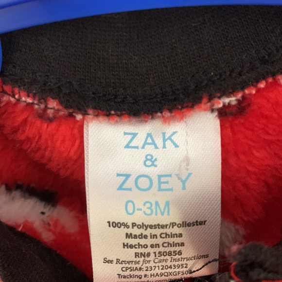 Boys fleece plush pajama dog - Picture 3 of 4